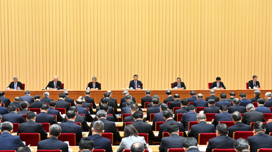 定调2026！ 中央经济工作会议有哪些看点？| 聊会儿