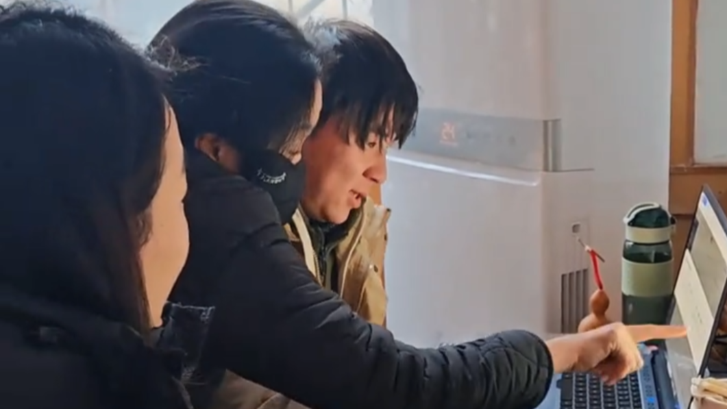 3.6万余元误转！河南姑娘全额退回，“豫人为善”暖爆全网！