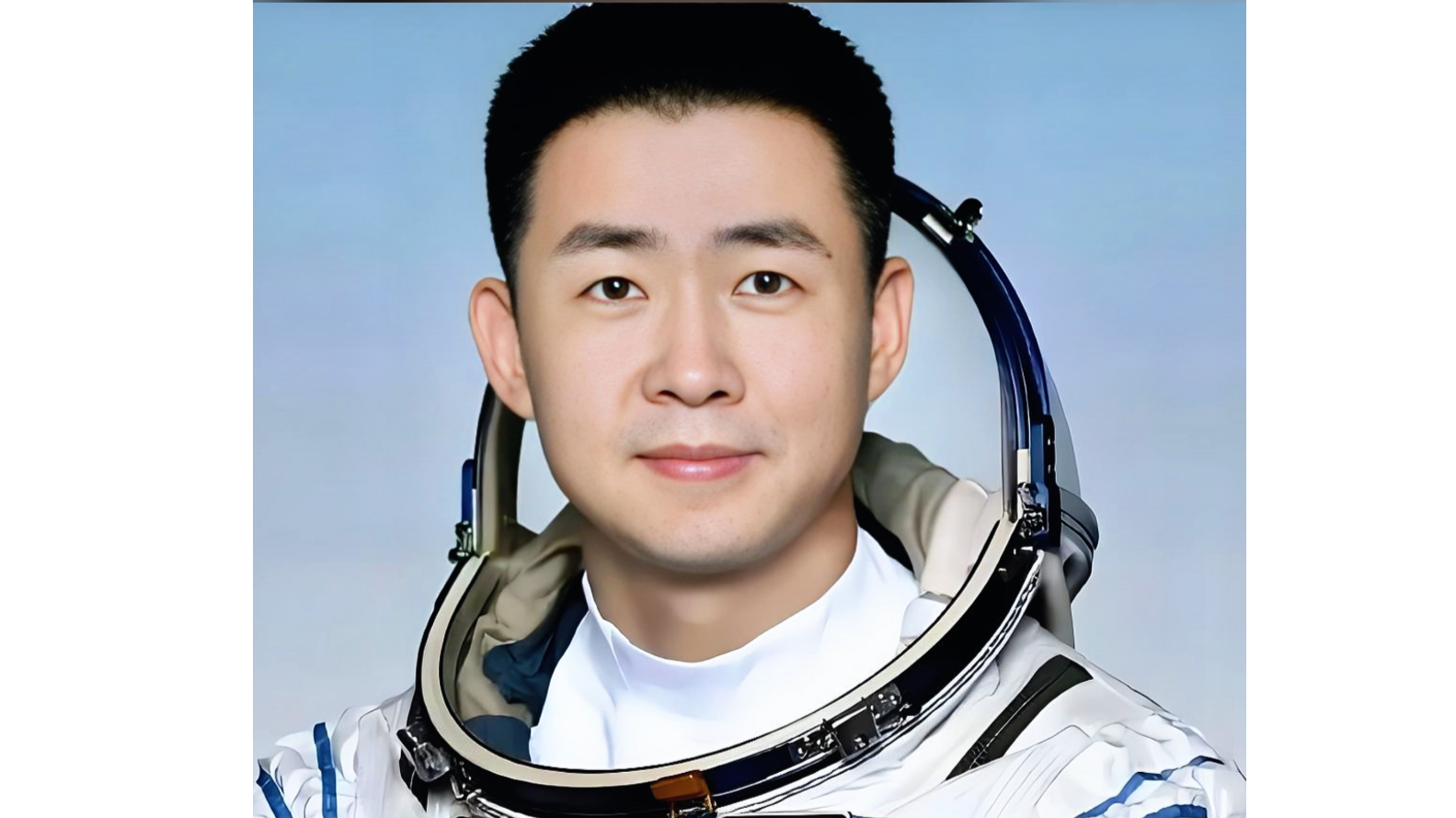 河南老乡陈冬 受颁“一级航天功勋奖章”