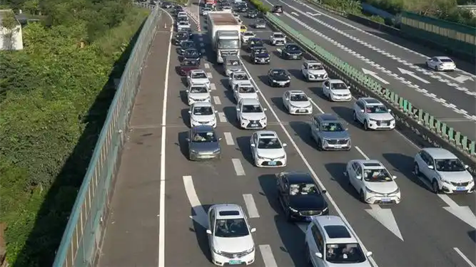 实时更新丨国庆假期返程，河南这些路段车流量大