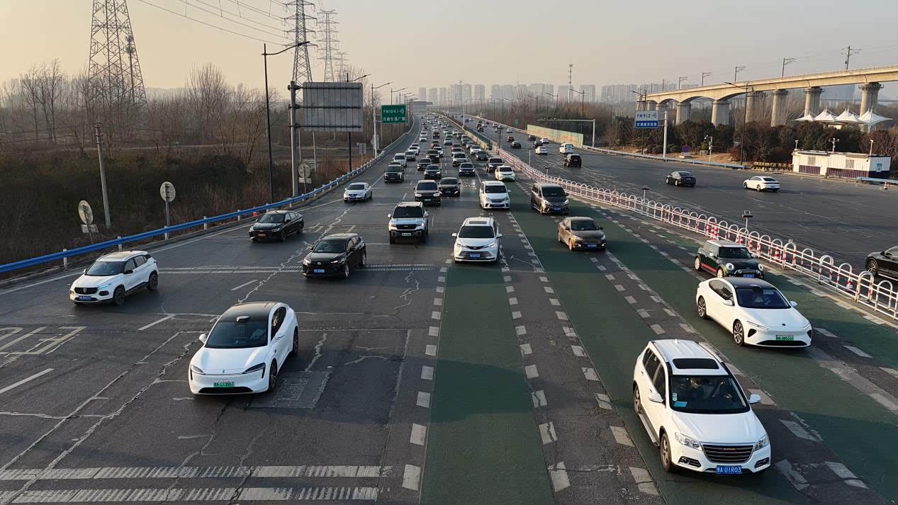 中原高速圆满完成2026年春运服务保畅工作