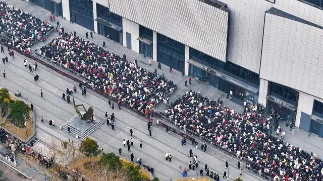 假期期间许昌中心城区根据交通流量情况适时实行交通管制