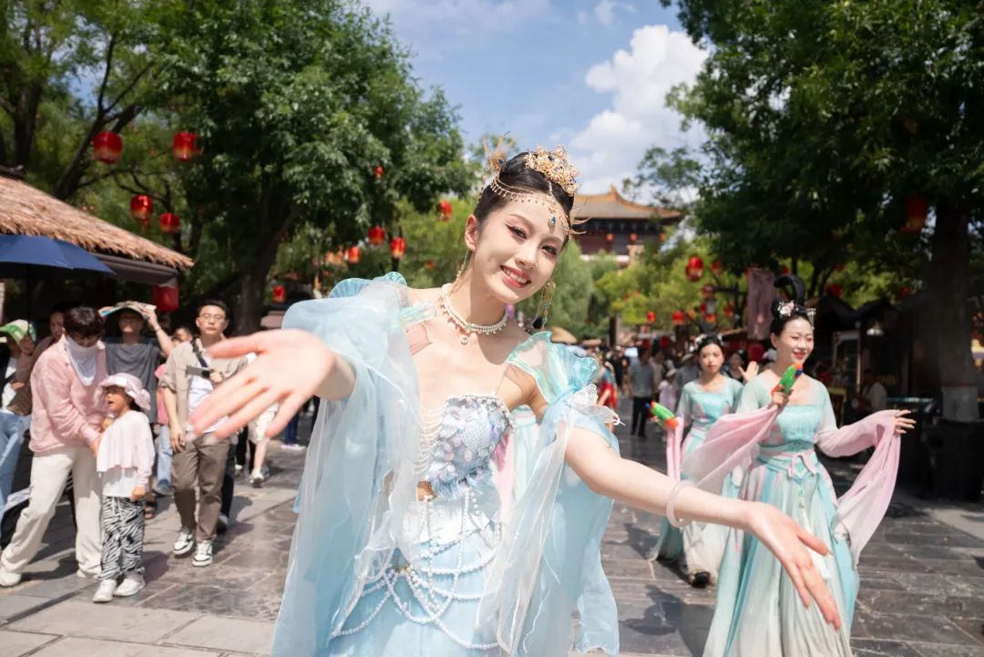 清明上河园：暑期消夏纳凉狂欢模式即将全面开启！
