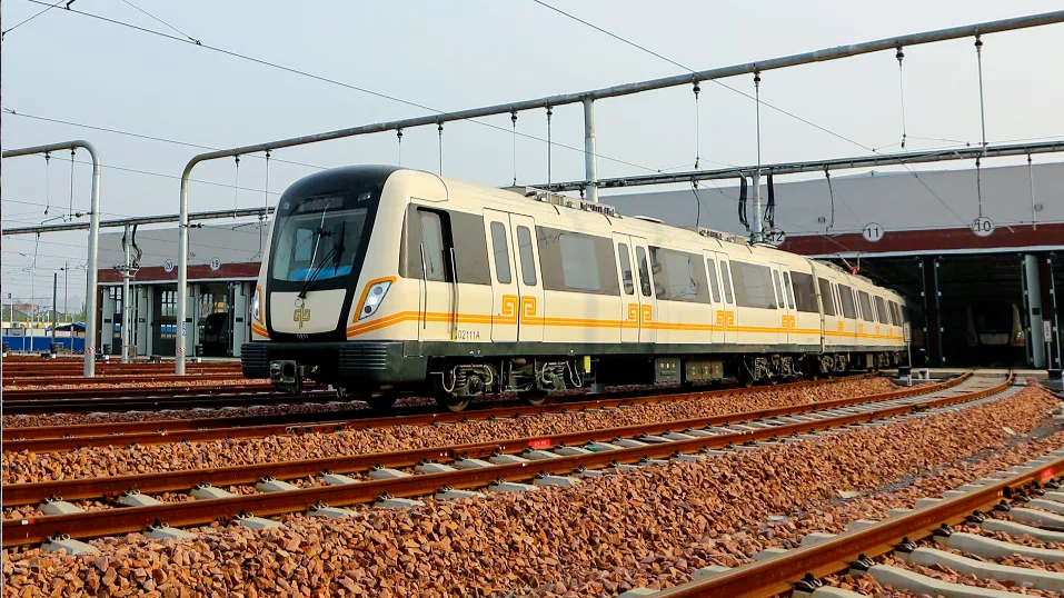 郑州地铁今日启用新时刻表