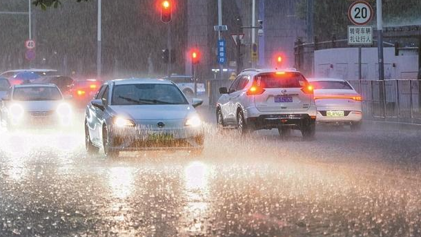 河南多地中到大雨，局部暴雨！16个预警生效中