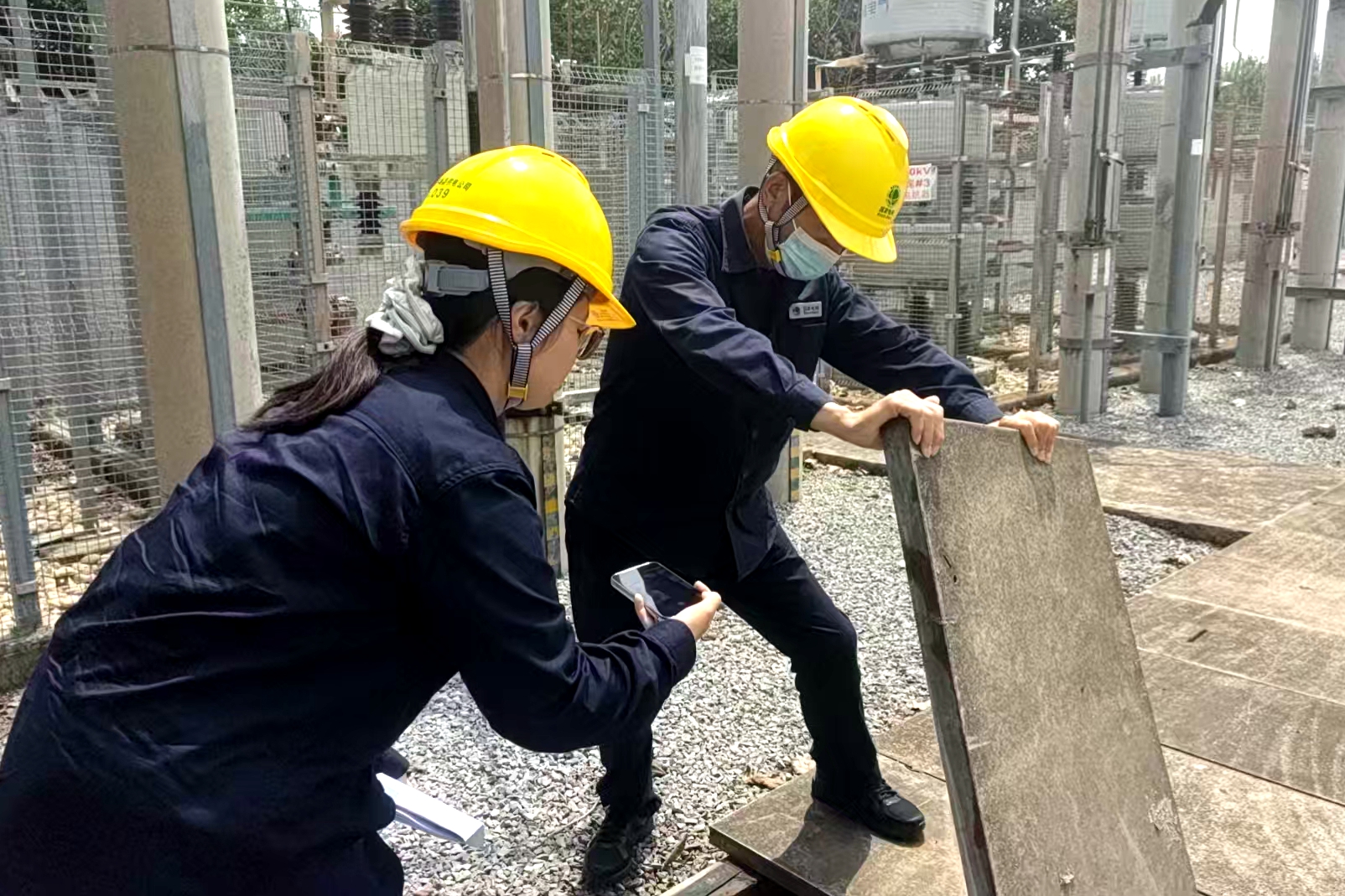 国网平舆县供电公司：雨后特巡查隐患 筑牢电网“防汛堤”