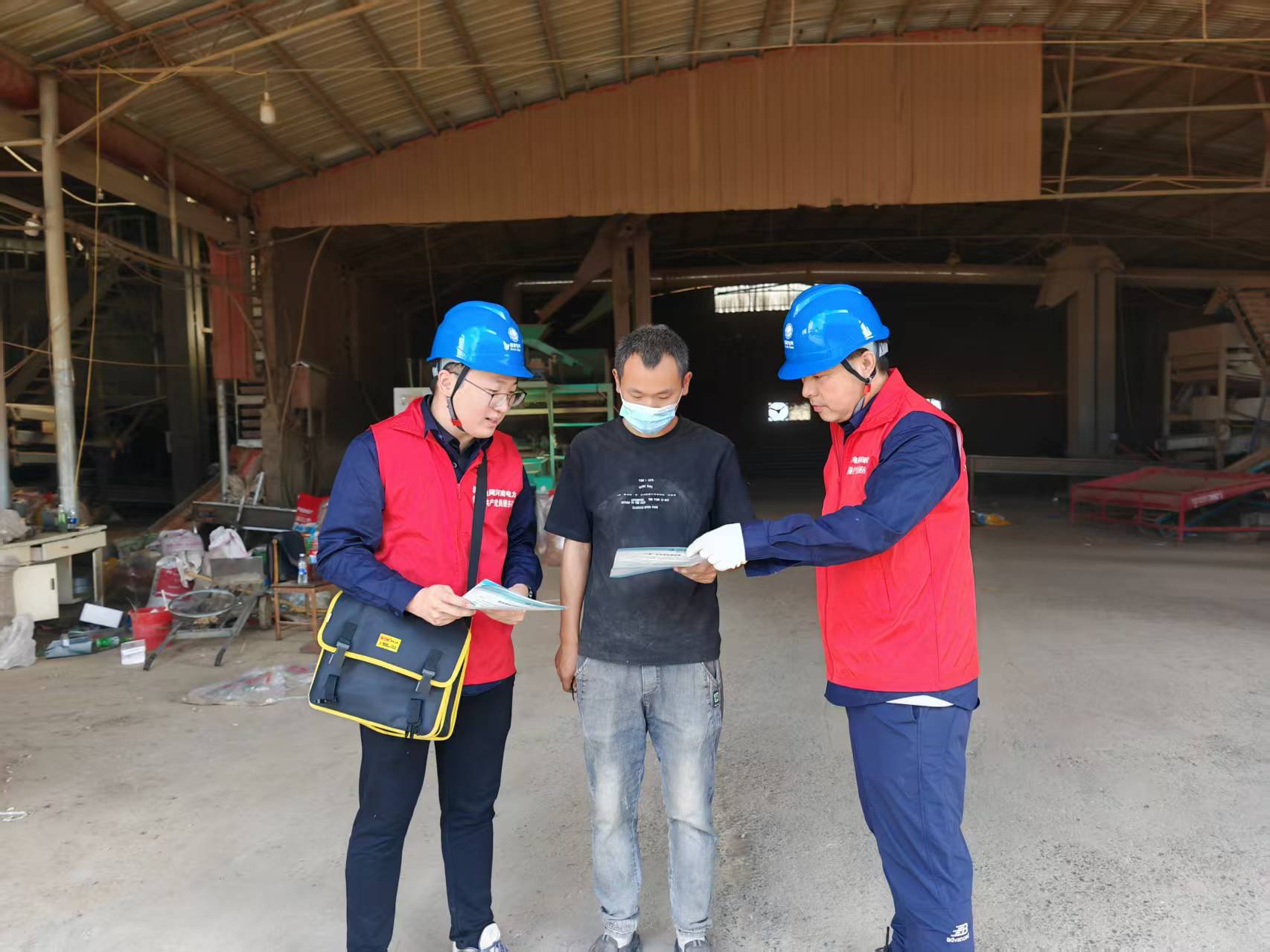 国网上蔡县供电公司：党建引领筑防线 安全护航三夏时