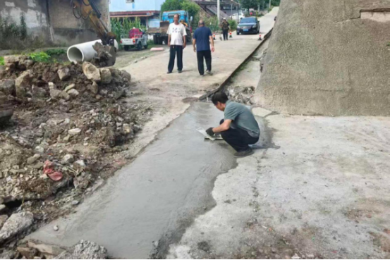 平顶山石龙区建设交通局：端午排险疏堵点 筑牢桥梁防汛安全线