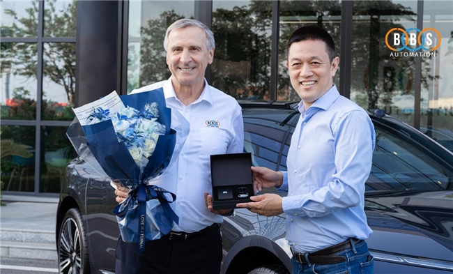 蔚来李斌亲自交车, BBS Automation创始人Josef成为首位欧洲车主