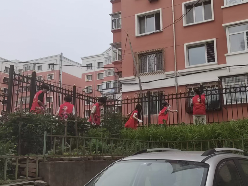 青春志愿行 共筑社区梦——黑龙江东方学院食品工程学院开展“青春不打烊”社区实践活动纪实