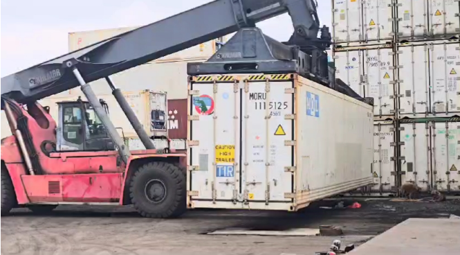 二手机械进口清关太头疼？香港利勤通运帮你捋顺这些坎