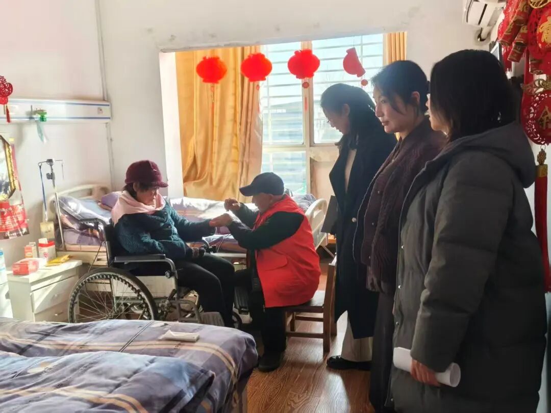 驻马店市残联到新蔡县栎城镇调研残疾人照护服务工作