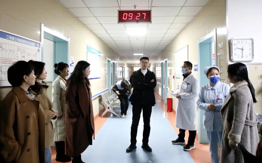 驻马店市第一人民医院节后行政查房：保障高峰期间医疗服务