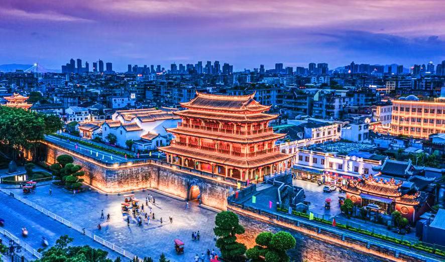 时政微观察丨总书记心中的“人民城市”