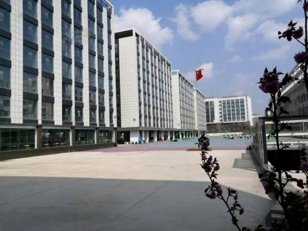 郑州：这所高中，8月1日搬迁新校区
