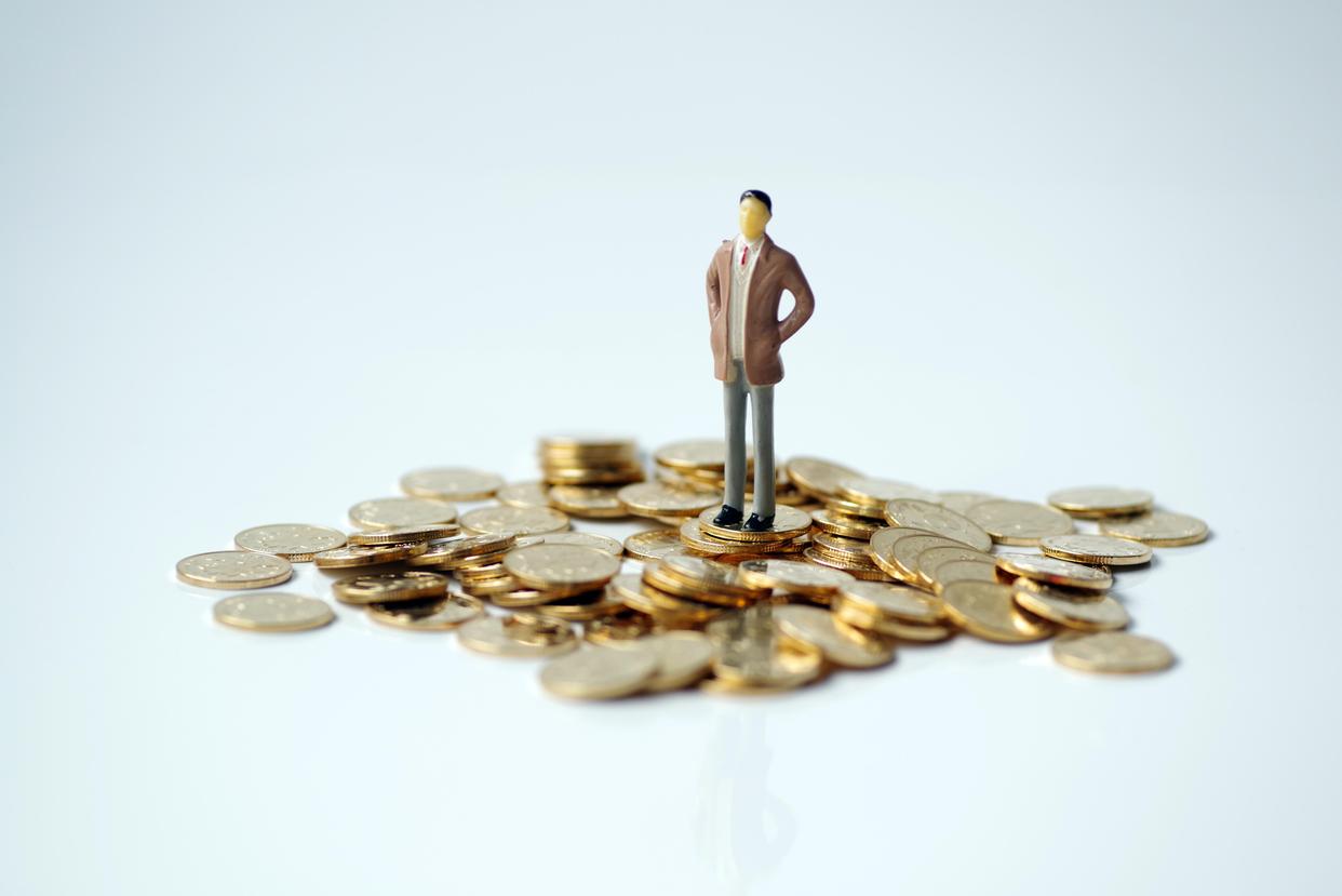 多家银行收紧积存金交易，投资者该如何配置黄金？