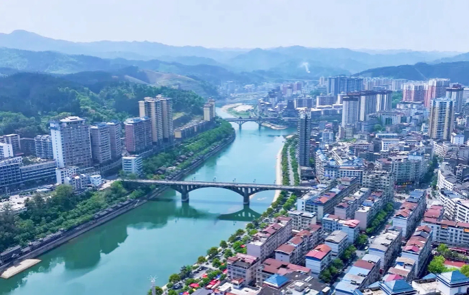 【理响中国·春江水暖鸭先知】一个羽毛球“打”出大产业